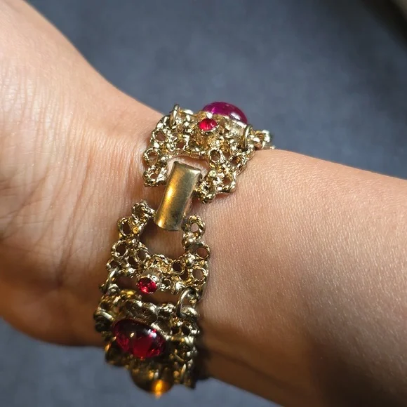 Vintage Gold Tone Ornate Bracelet with Multicolor Stones VGUC - Picture 7 of 14